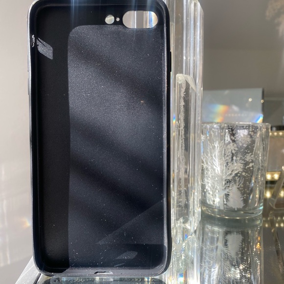 LV phone case for IPhone 7+ and 8+ - Picture 2 of 3